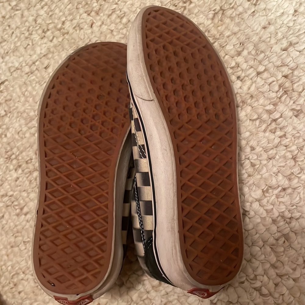 Checkered Vans - Picture 3 of 5